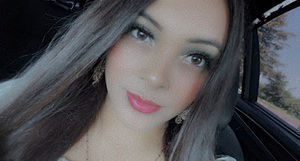 Meet your Posher, Daniela